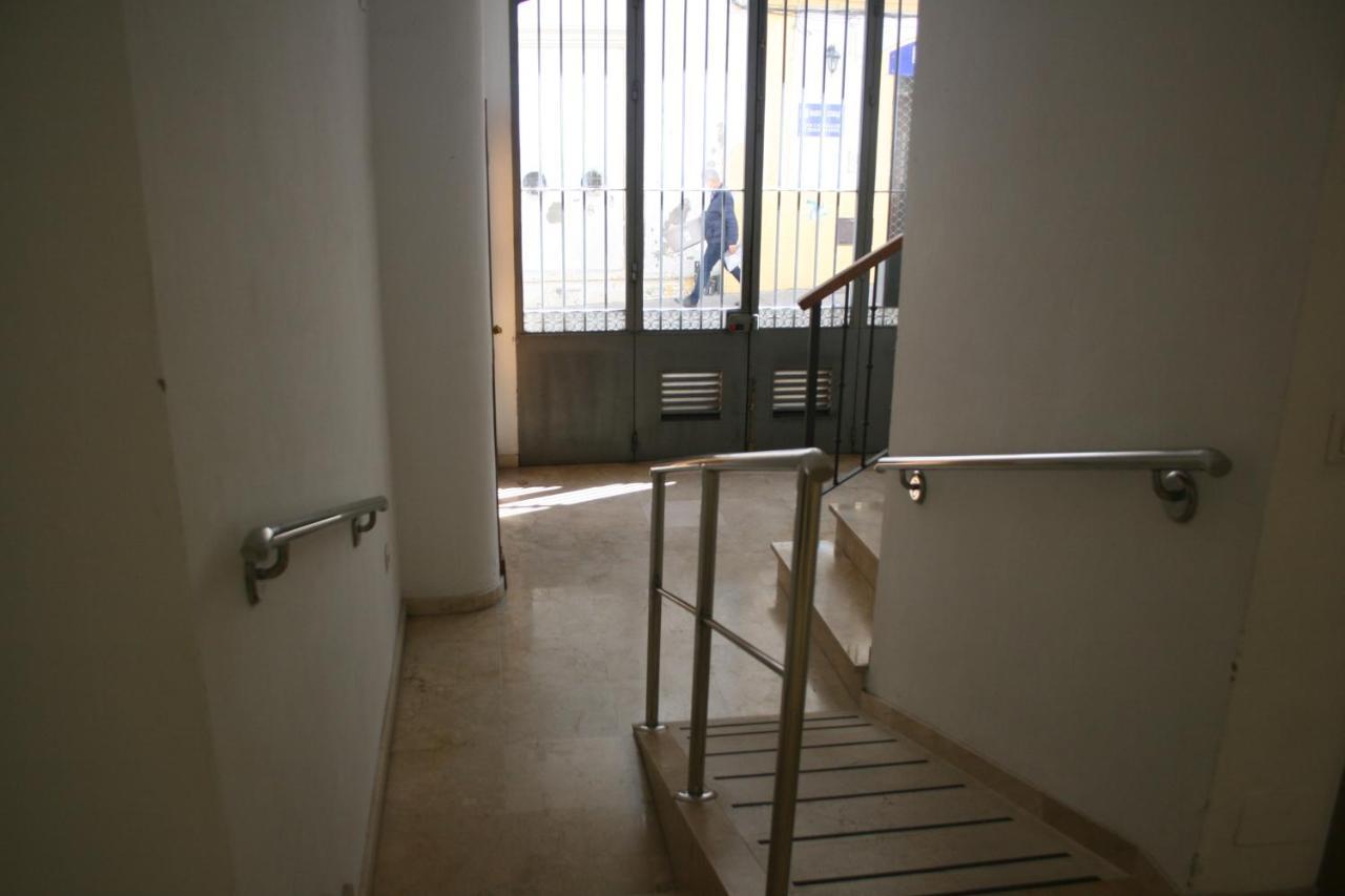 חרז Top Center Suite מראה חיצוני תמונה