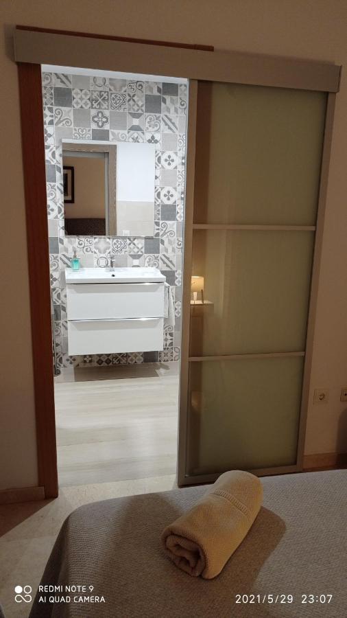 חרז Top Center Suite מראה חיצוני תמונה