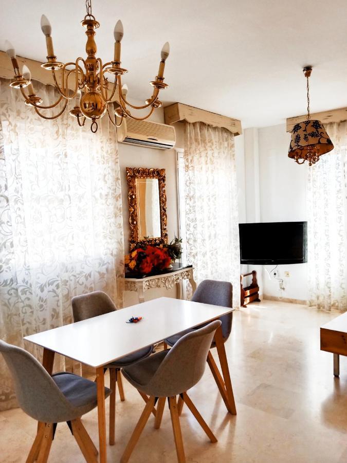 חרז Top Center Suite מראה חיצוני תמונה